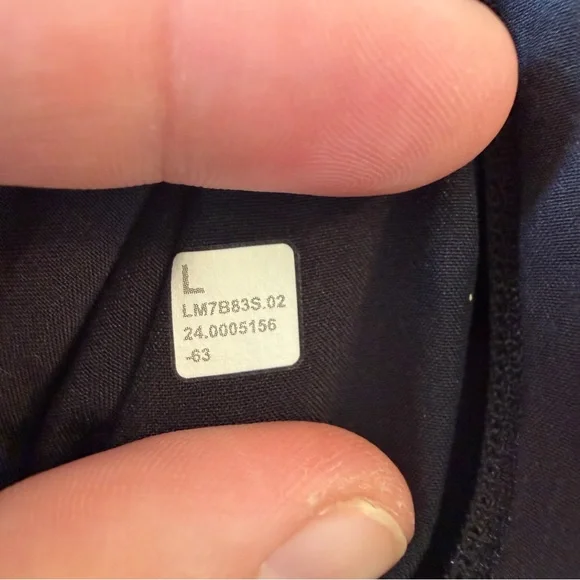 lululemon athletica Black Athletic Shorts, Size Large, EUC Like New - Picture 6 of 8